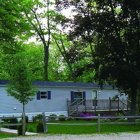 Bear Cave Rv Campground Buchanan Exterior photo